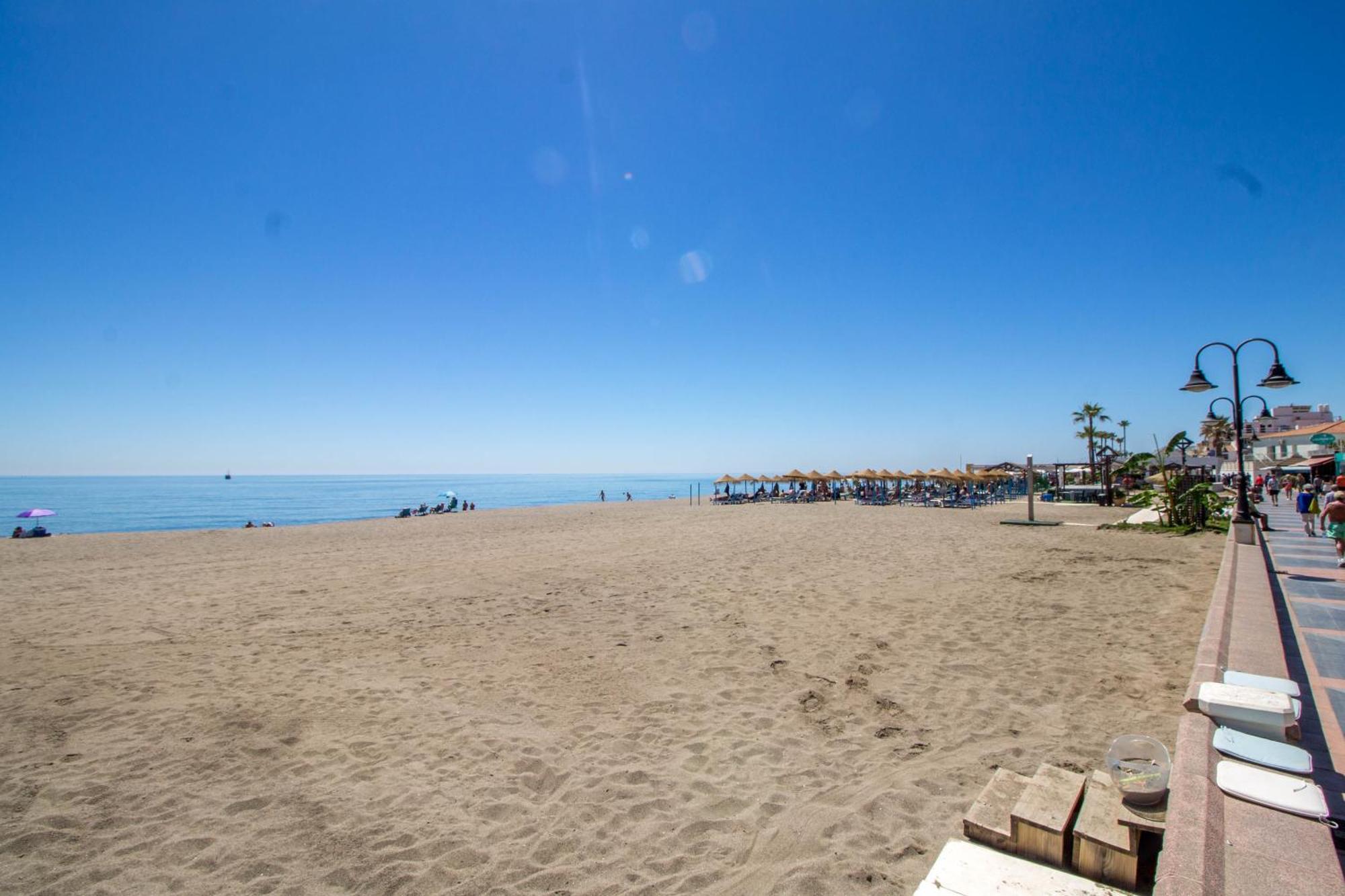 Carihuela Palace 417 By Ivi Real Estate Torremolinos Exterior foto